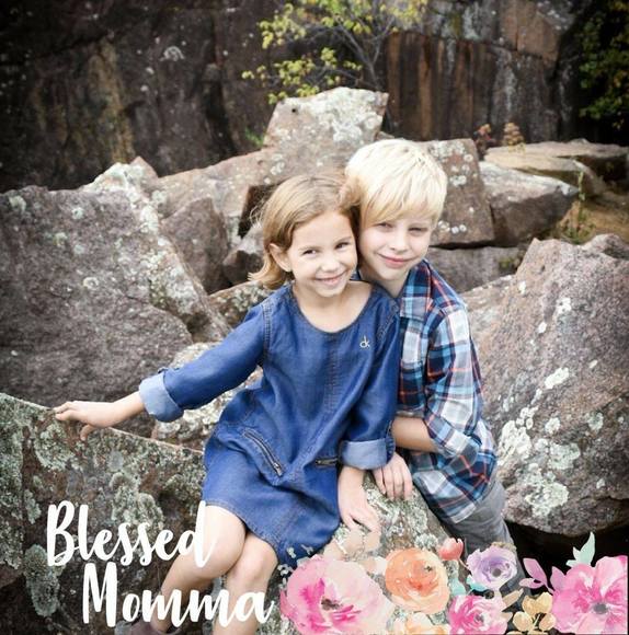 Meet your Posher, Bri - Picture 1 of 1